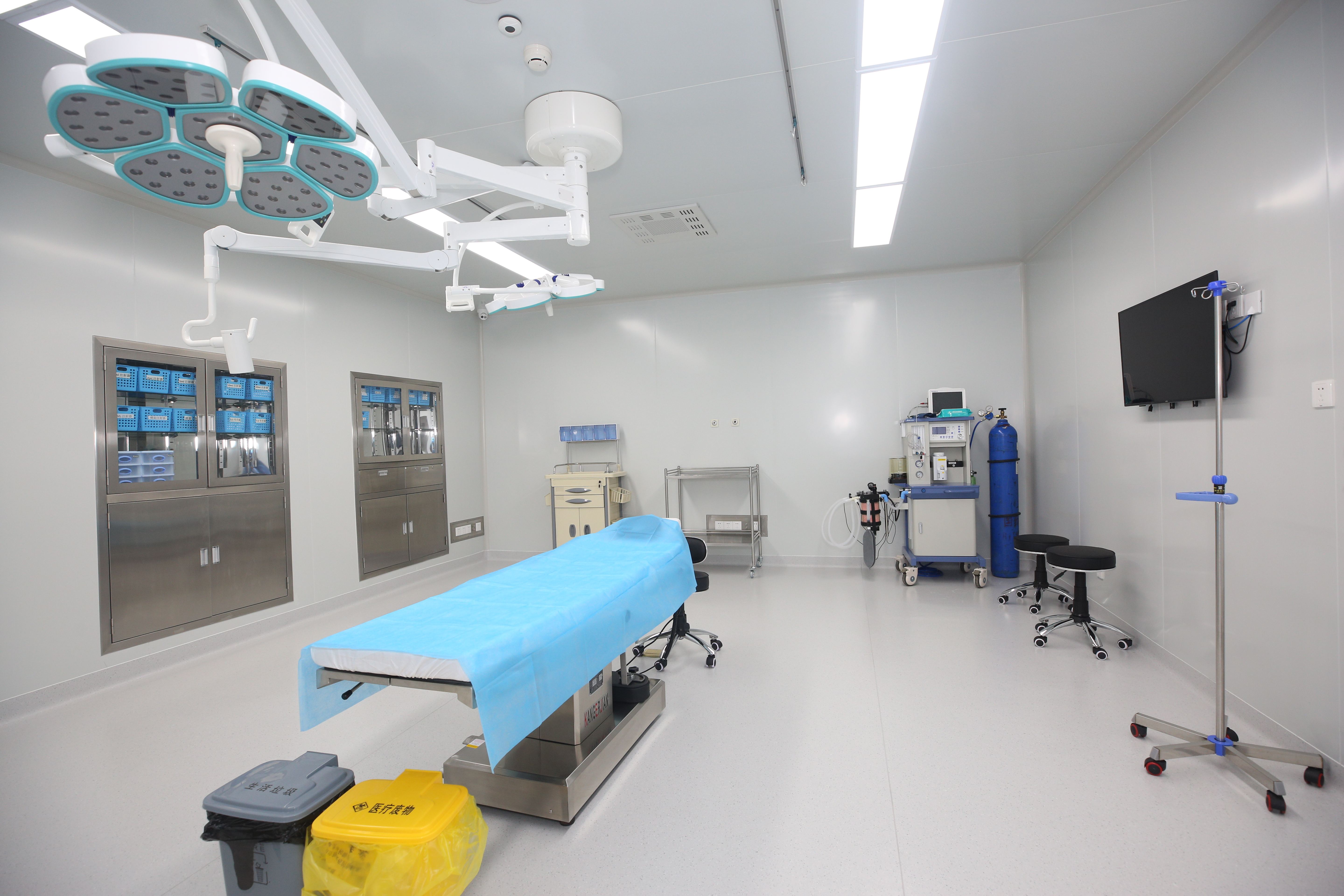 手术室5.jpg